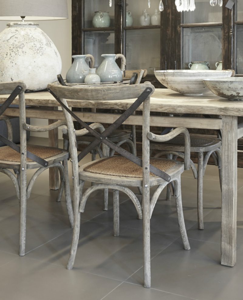 Stoel 'Cross' Bistro met armleuningen