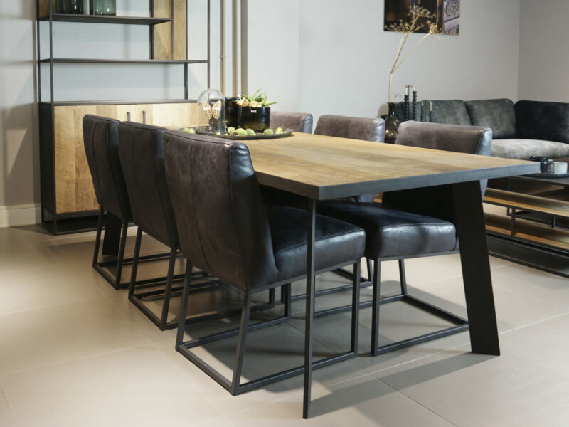 STEEL Diner tafel