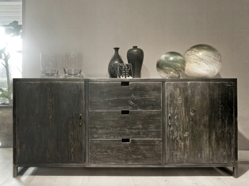Dressoir RAW 200 Black