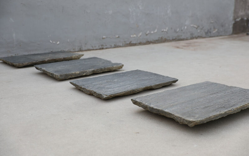 Stenen bord