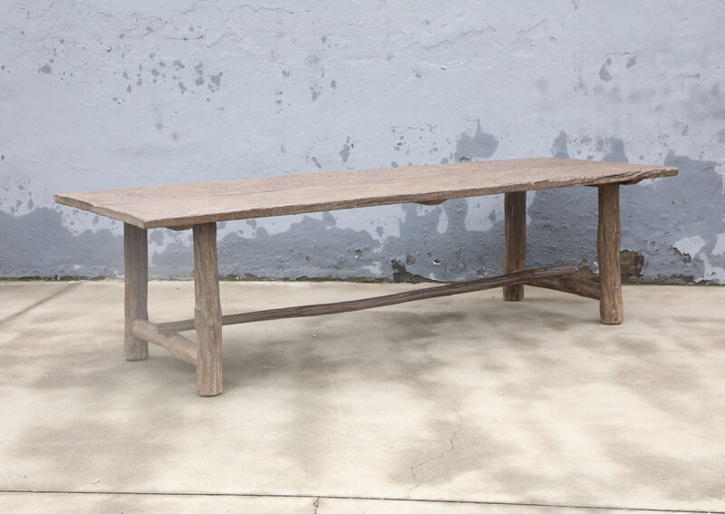 Eettafel elm