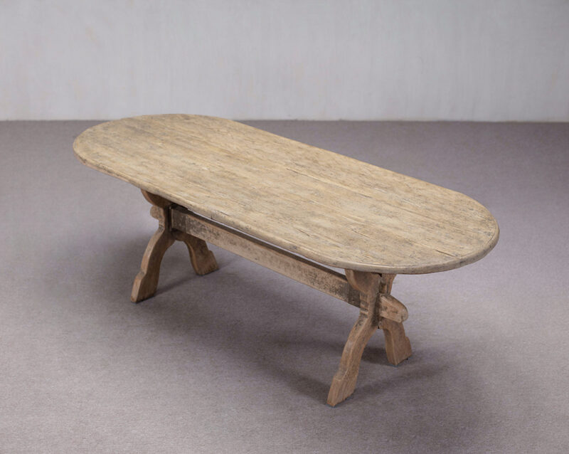 Eettafel elm