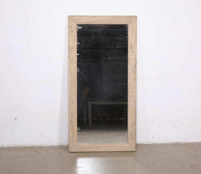 Elm houten spiegel