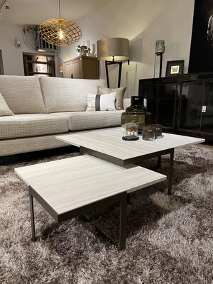 Marmeren Salontafel met metalen frame Vierkant Marmeren Salontafel met metalen frame Vierkant