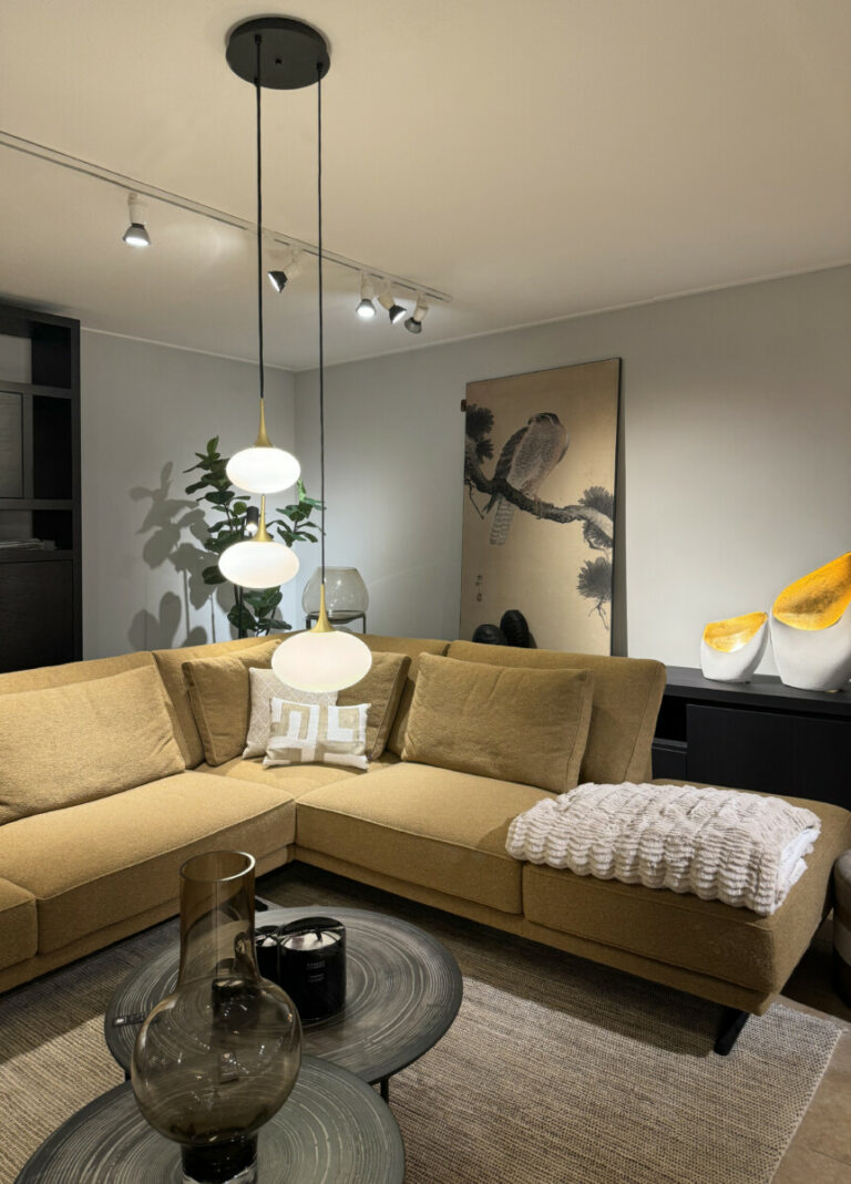 Pendant Lamp Paradiso Round 3-Light Opal
