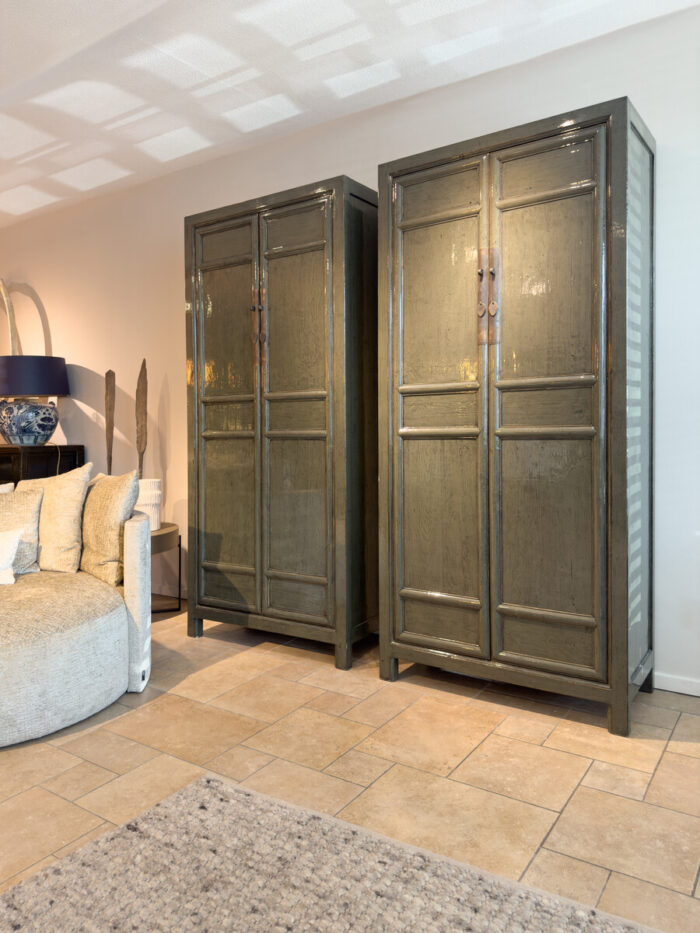 Oriental Lacquer Cabinet Lisa
