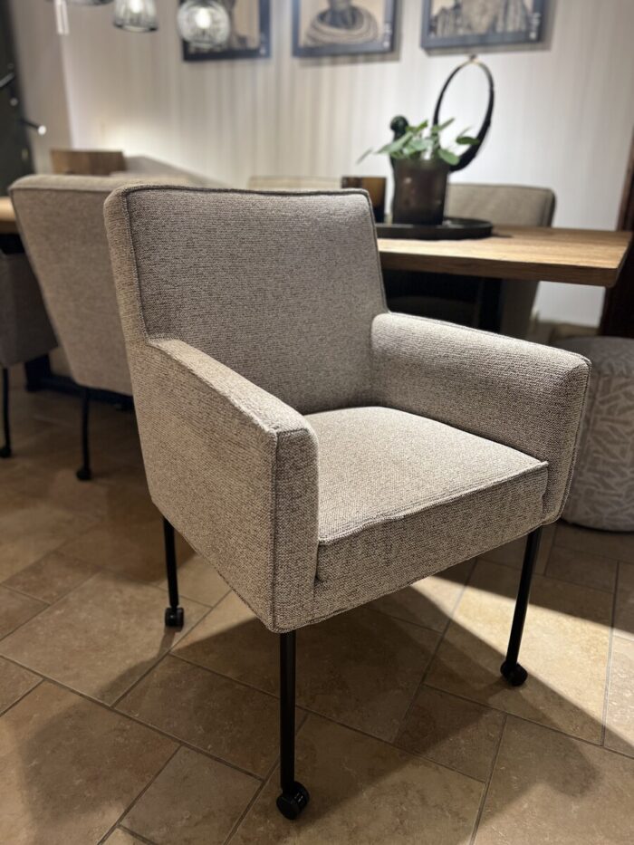 Dining chair Apeldoorn with arms
