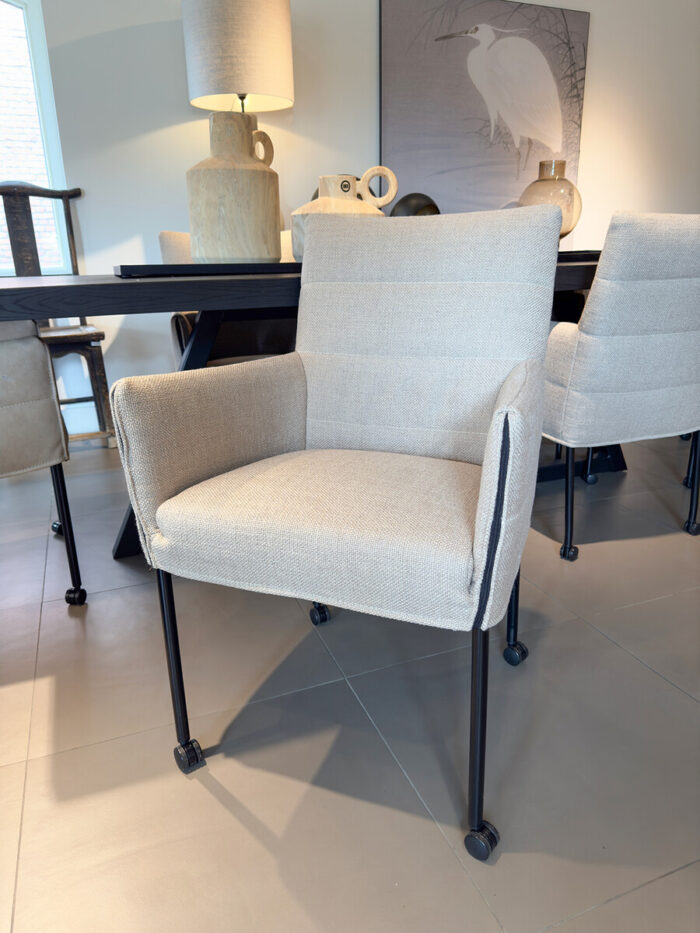 Monza dining chair
