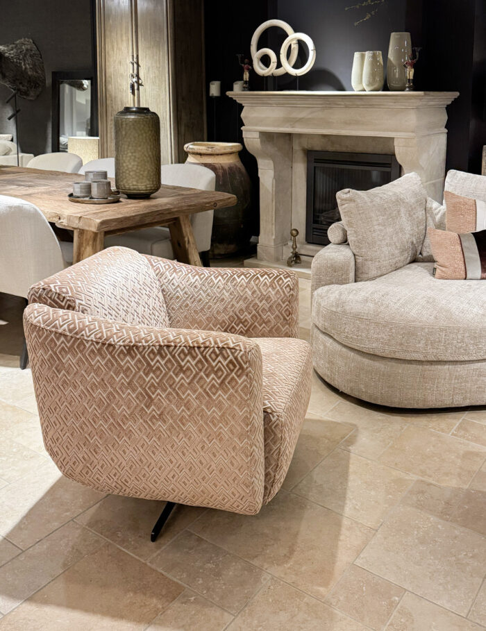 Armchair Cindy