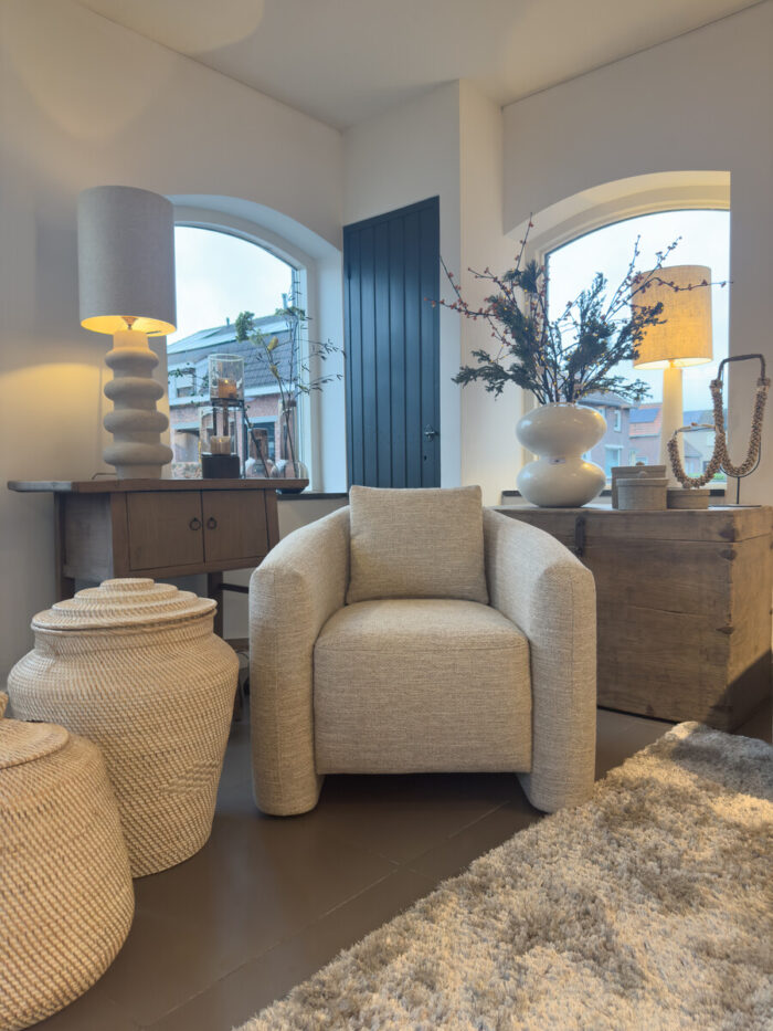 Massimo armchair
