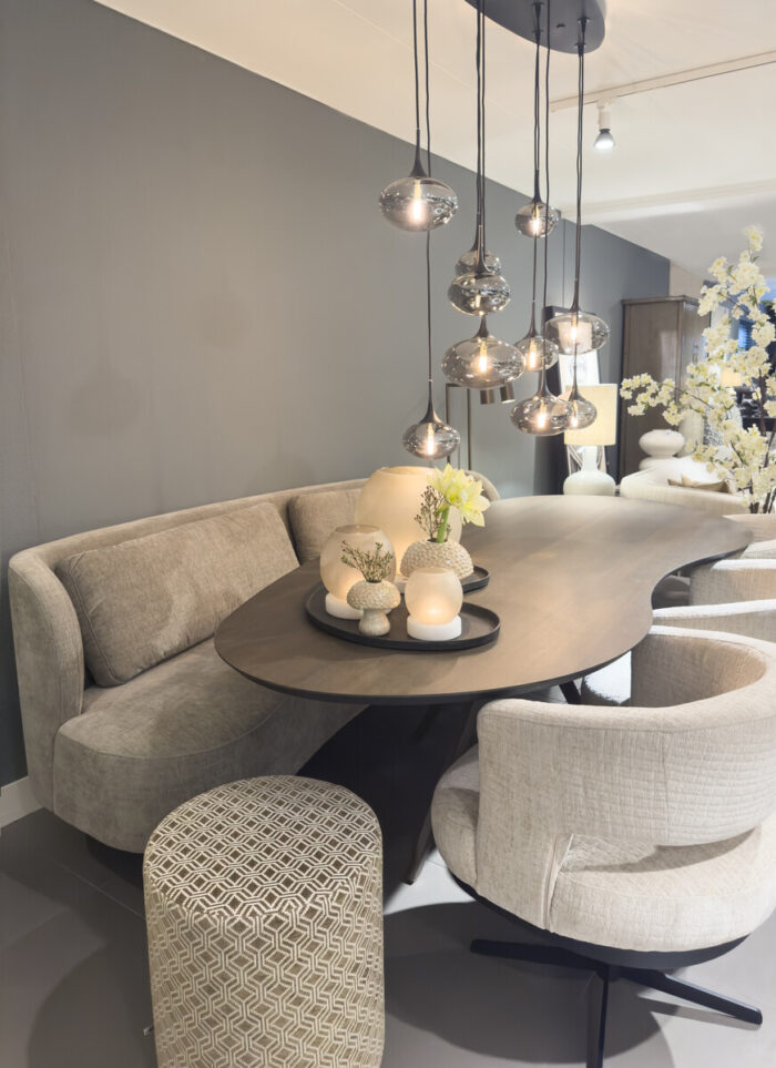 Dining table Beau