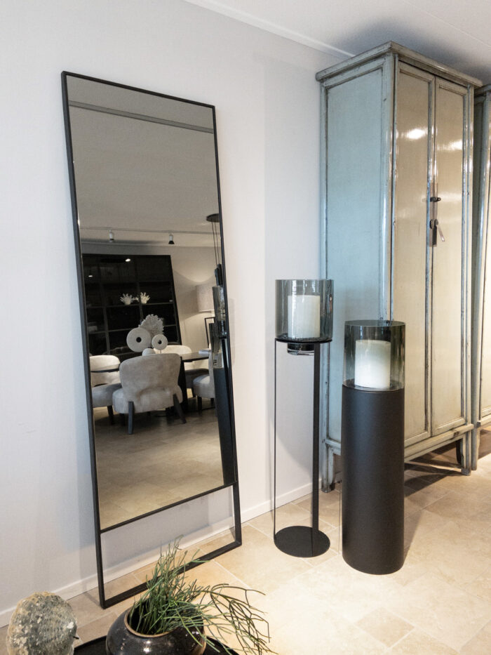 Mirror Castelia Big
