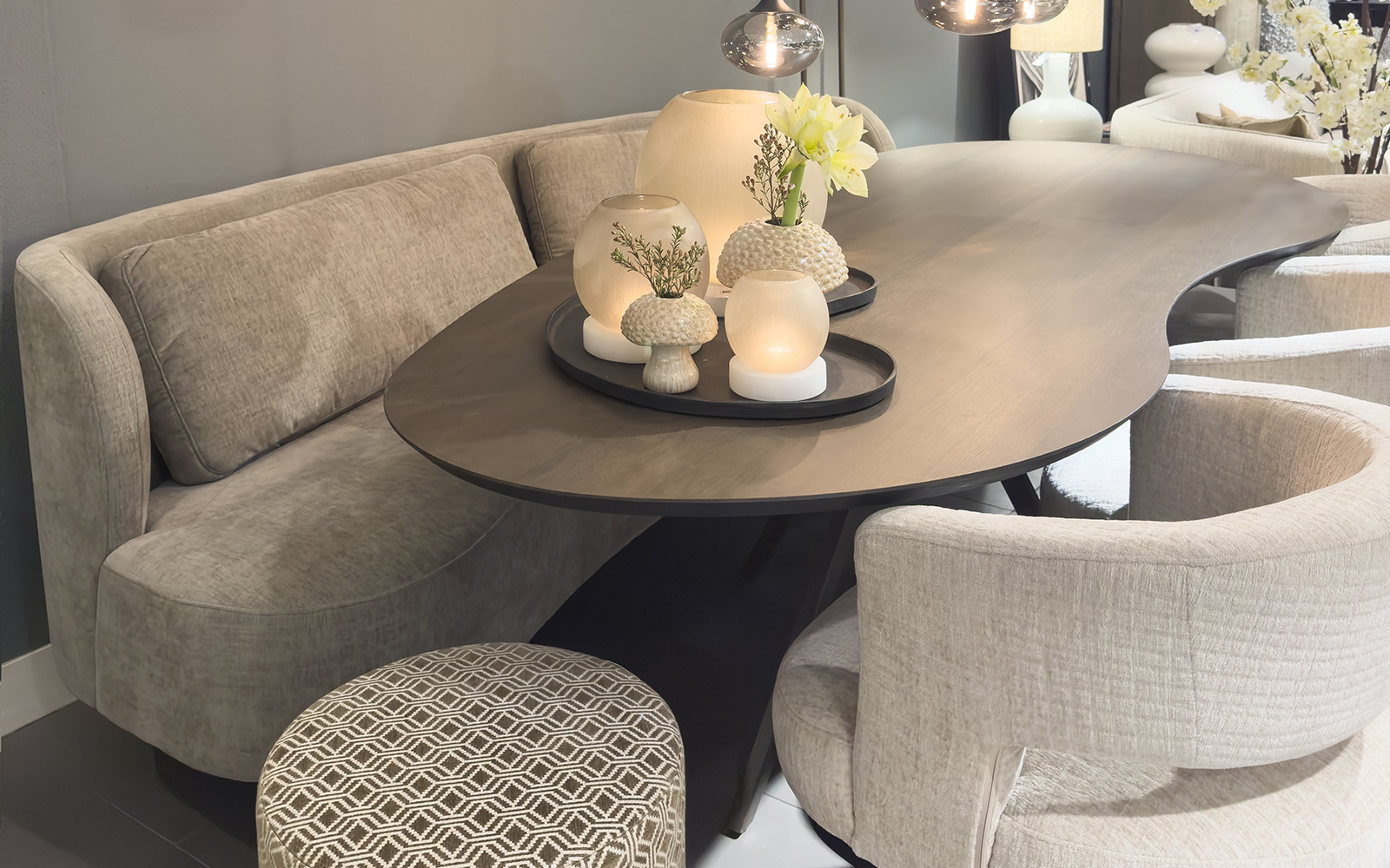 Eetkamerbank met eetkamer fauteuils