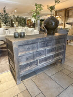 Dressoir warme donkere tint
